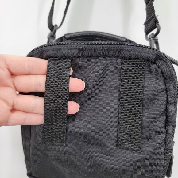 Canon Black Crossbody Small Camera Travel Sightseeing Carrying Case Bag - Picture 7 of 13